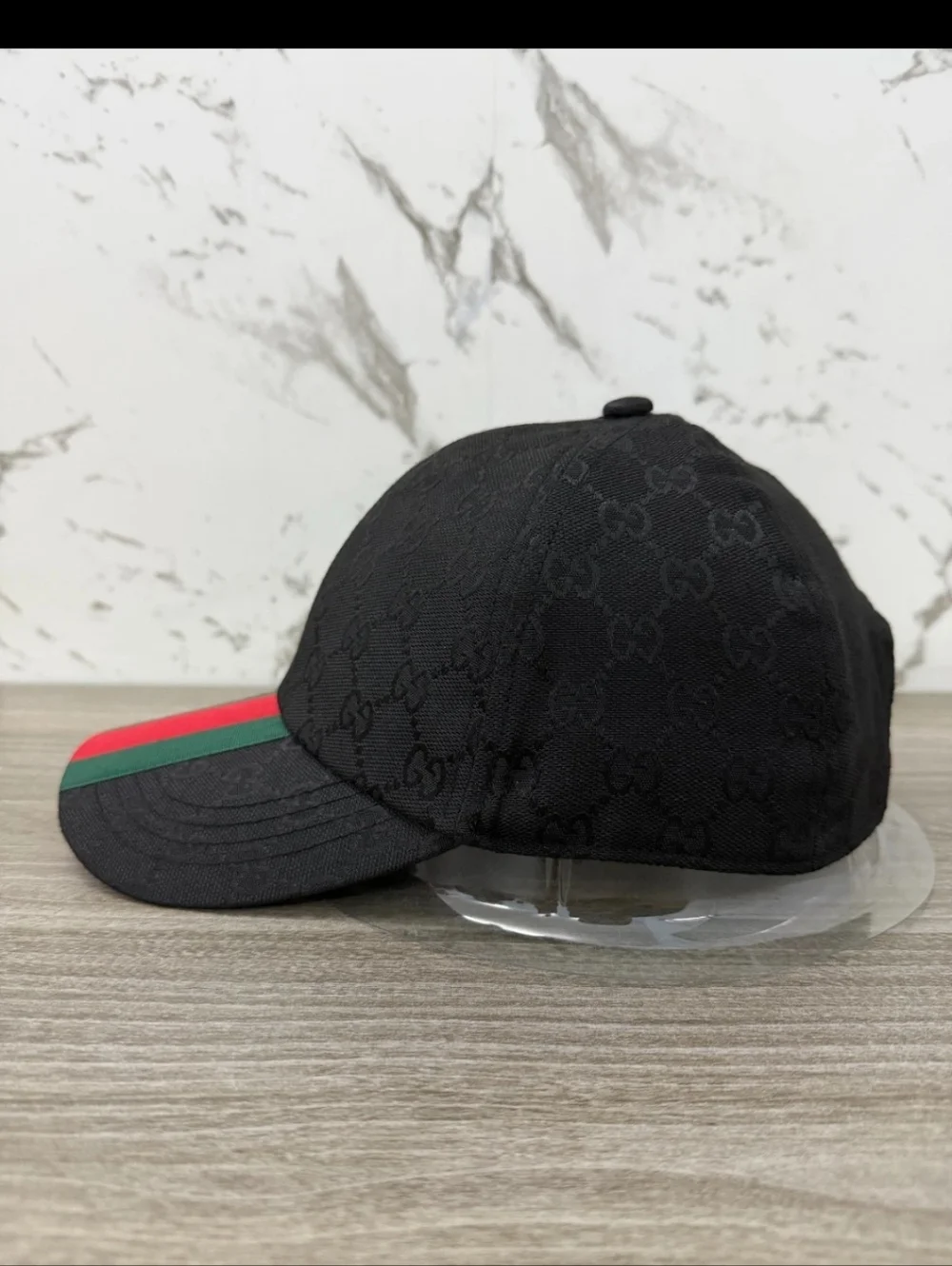 Authentic Gucci Black GG Canvas Cap with Red and Green Web Stripe - Picture 3 of 8